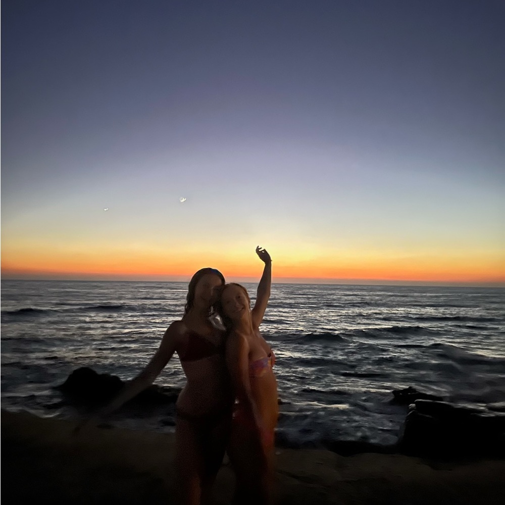 Meet your Posher, Leela